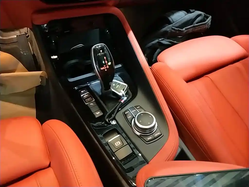 BMW X2 — миниатюра 14