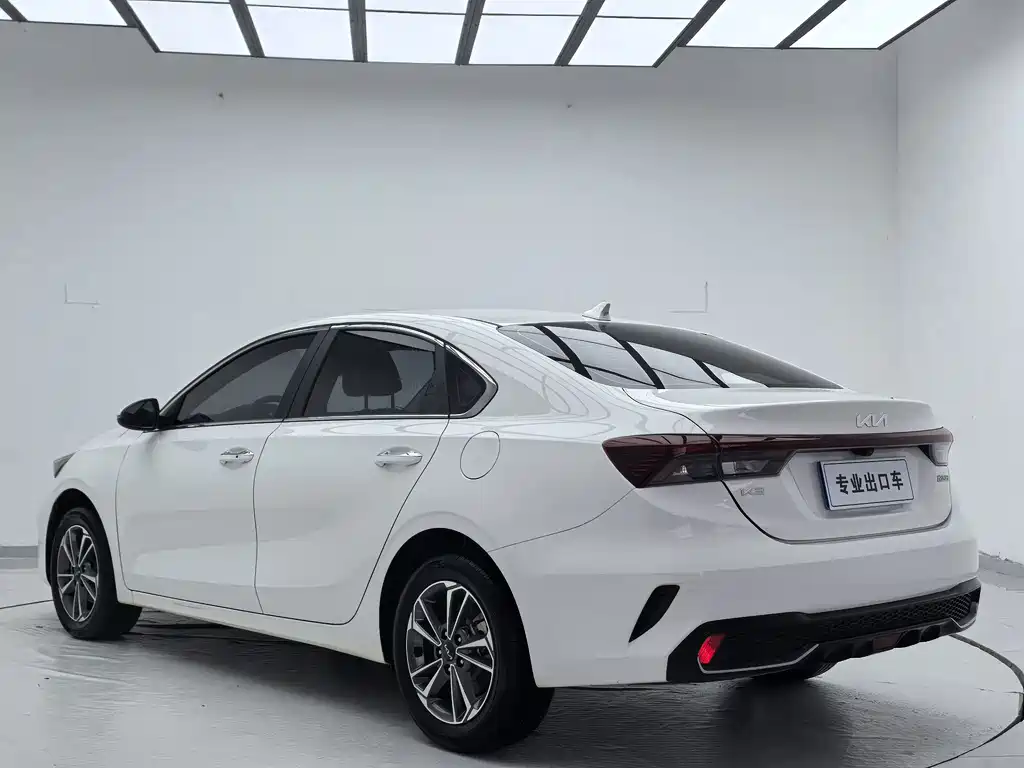 Kia K3 — миниатюра 6