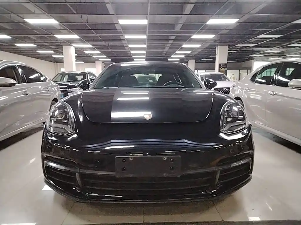 Porsche Panamera — миниатюра 3
