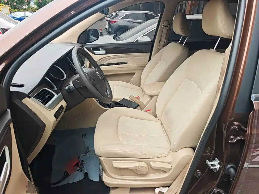 Baojun 730 — миниатюра 15