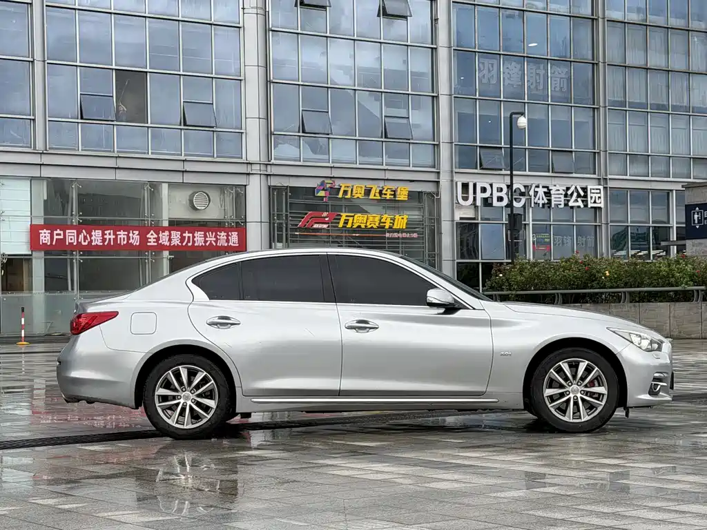 Infiniti Q50L — миниатюра 3
