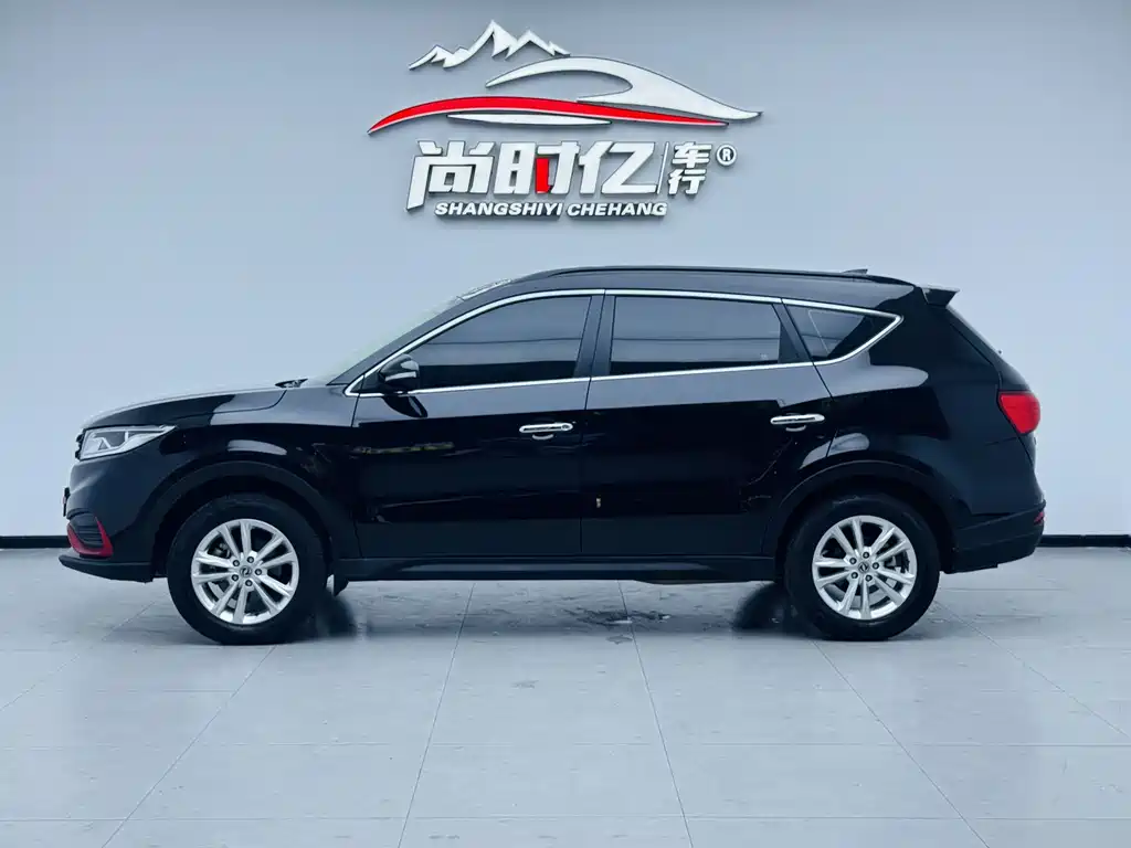 Dongfeng 580 2020 1.8L MT Comfort