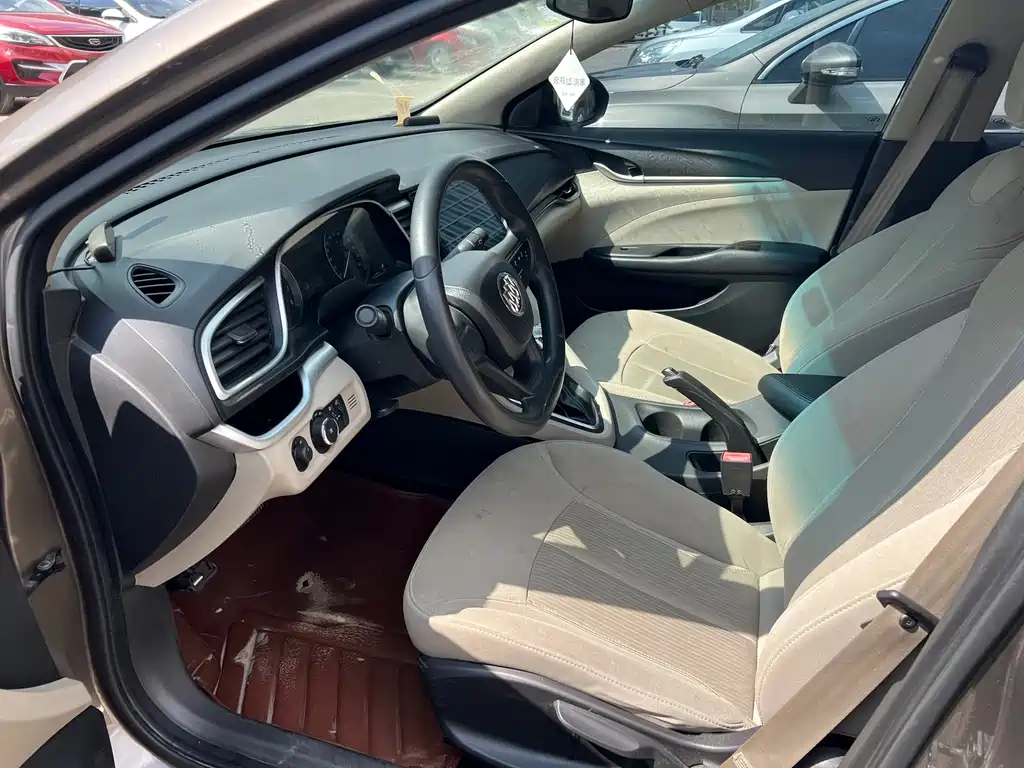 Buick Excelle — миниатюра 4