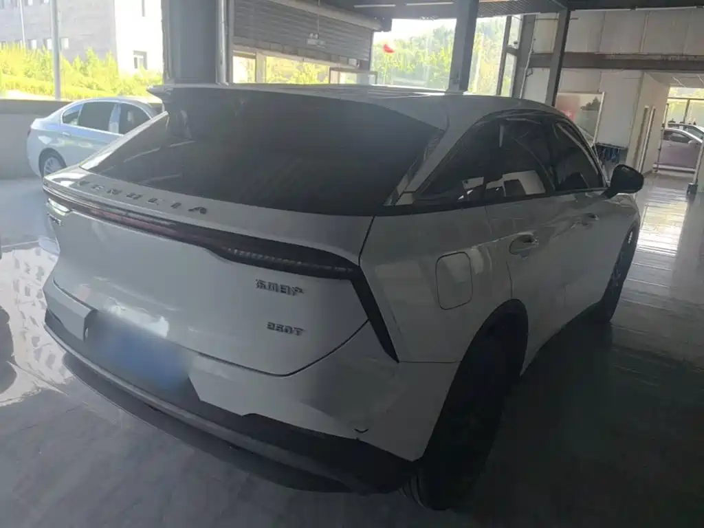 Venucia V — миниатюра 7