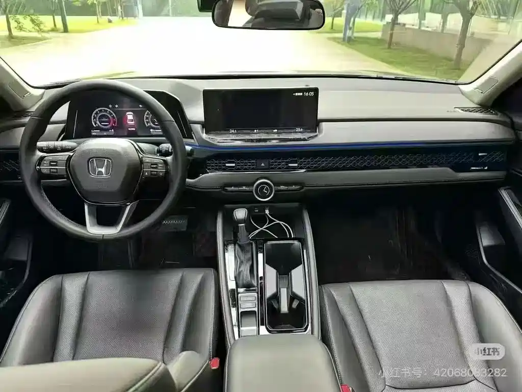 Honda Accord — миниатюра 4