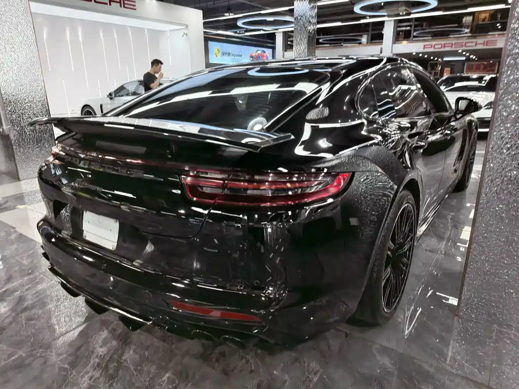 Porsche Panamera — миниатюра 12