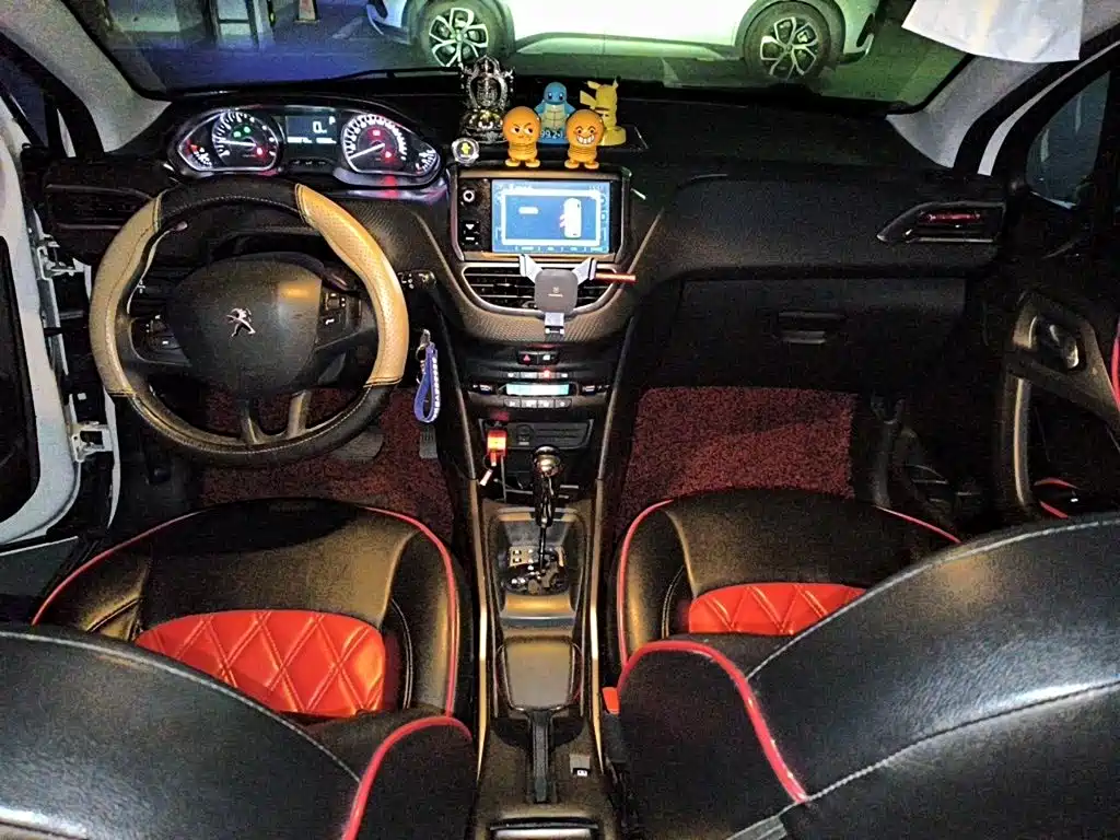 Peugeot 2008 — миниатюра 5