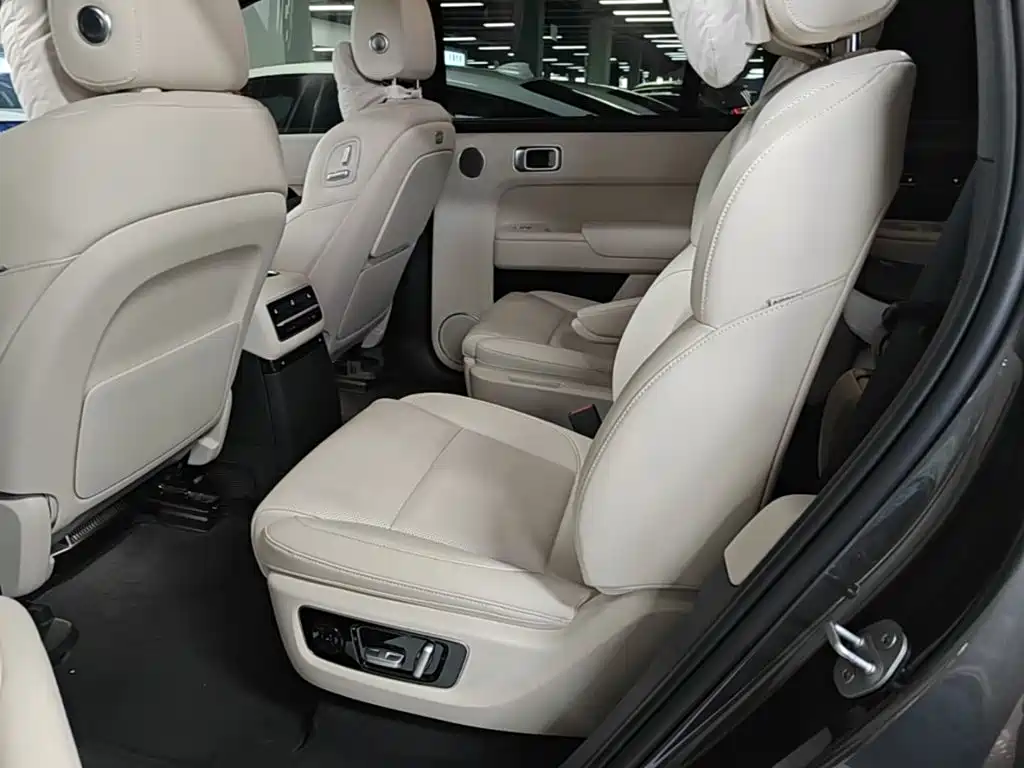 Li Auto Li L9 — миниатюра 17
