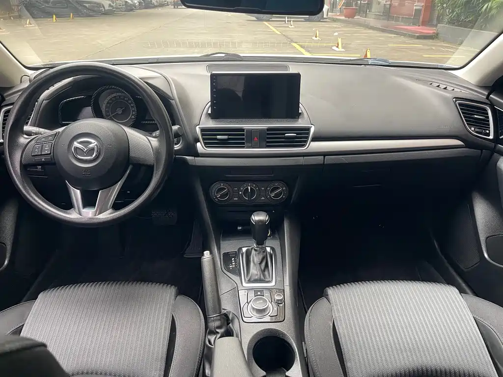 Mazda 3 Axela — миниатюра 4