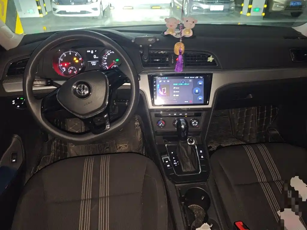 Volkswagen Lamando — миниатюра 10
