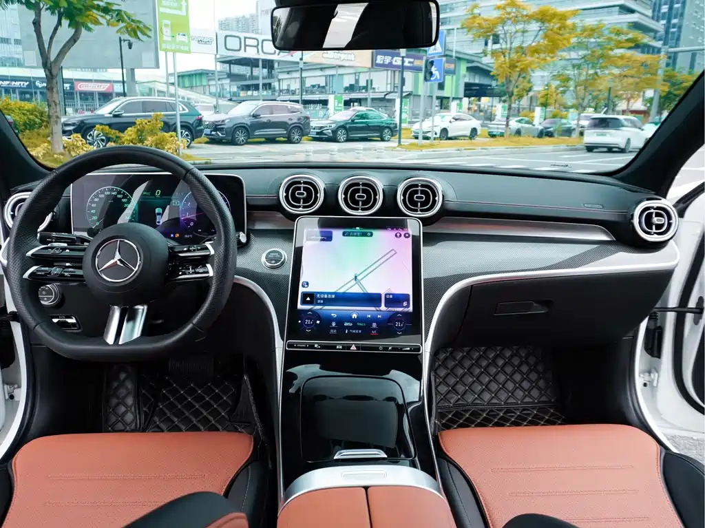 Mercedes-Benz C-Class — миниатюра 20