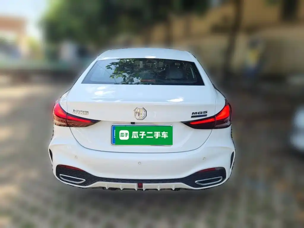MG MG5 — миниатюра 3