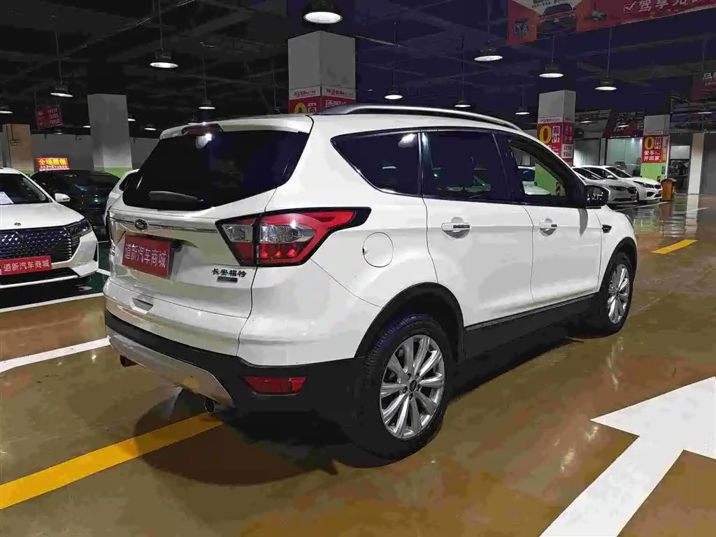 Ford Kuga — миниатюра 4