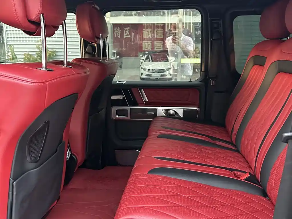 Mercedes-Benz G-Class — миниатюра 4