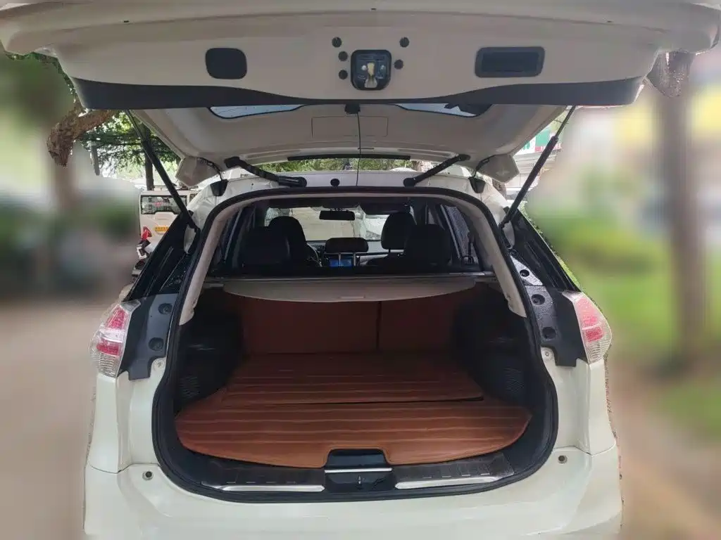 Nissan X-Trail — миниатюра 10