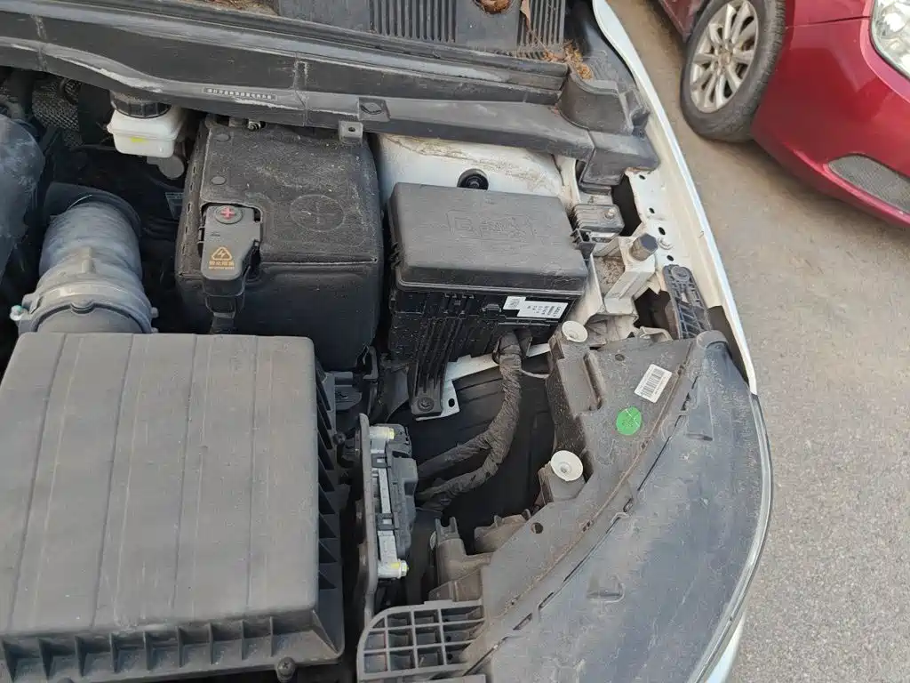 Geely Binyue — миниатюра 20