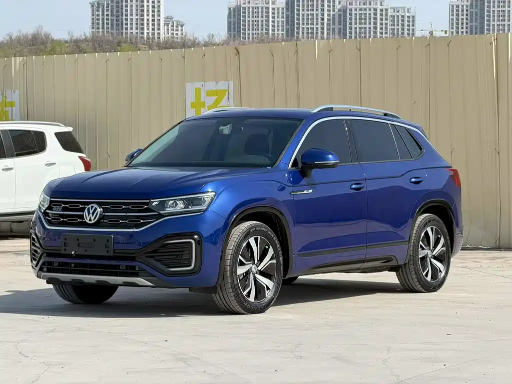 Volkswagen GTE PHEV 2021