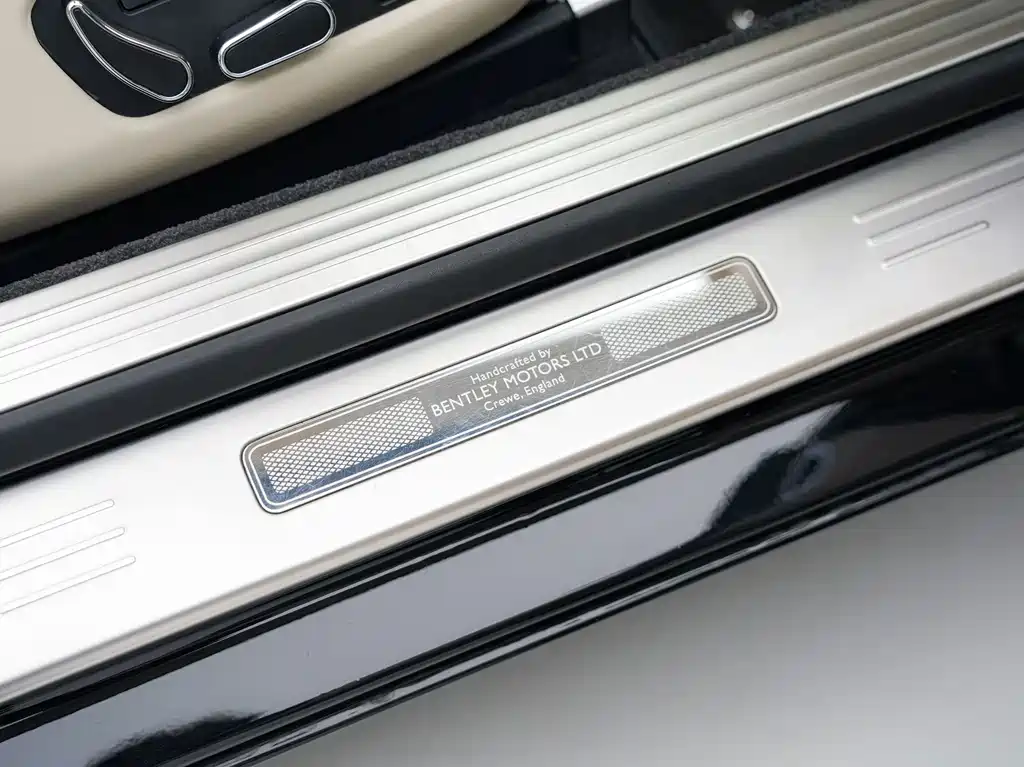 Bentley Continental — миниатюра 18