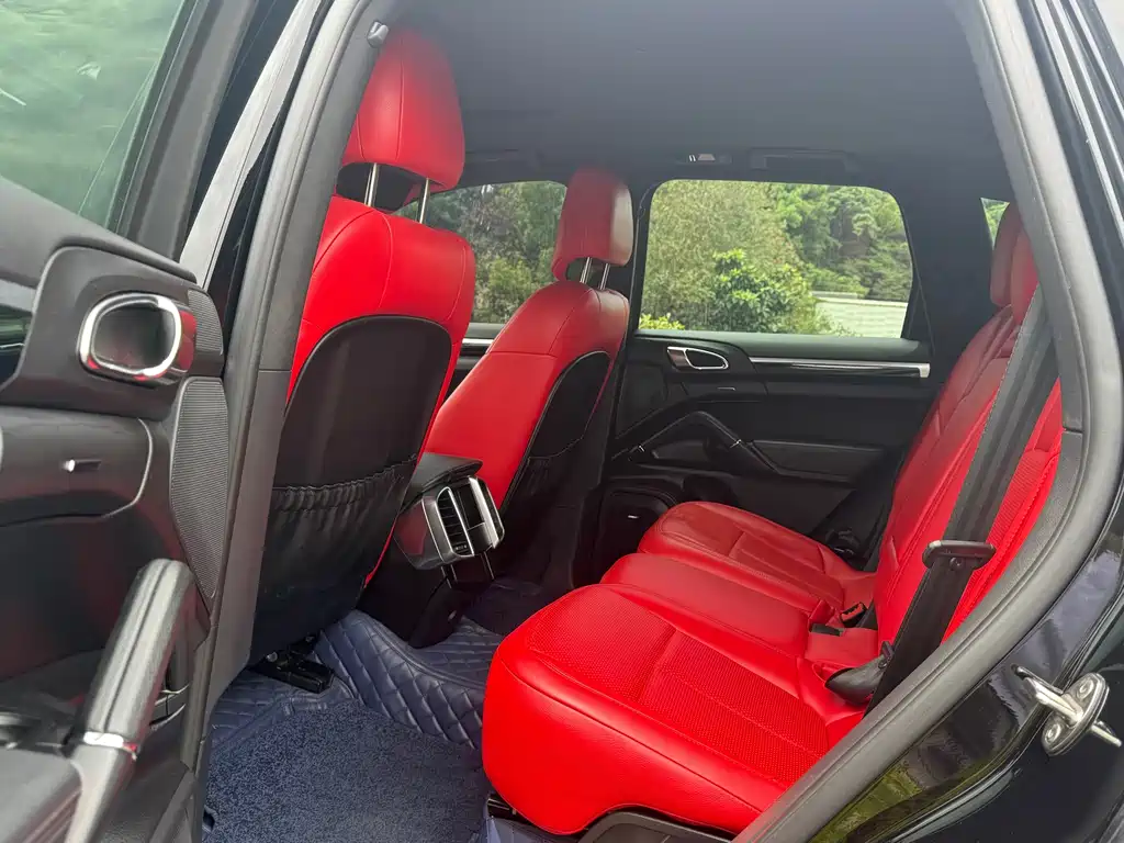 Porsche Cayenne 2012 3.6L