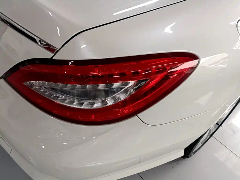 Mercedes-Benz CLS — миниатюра 8