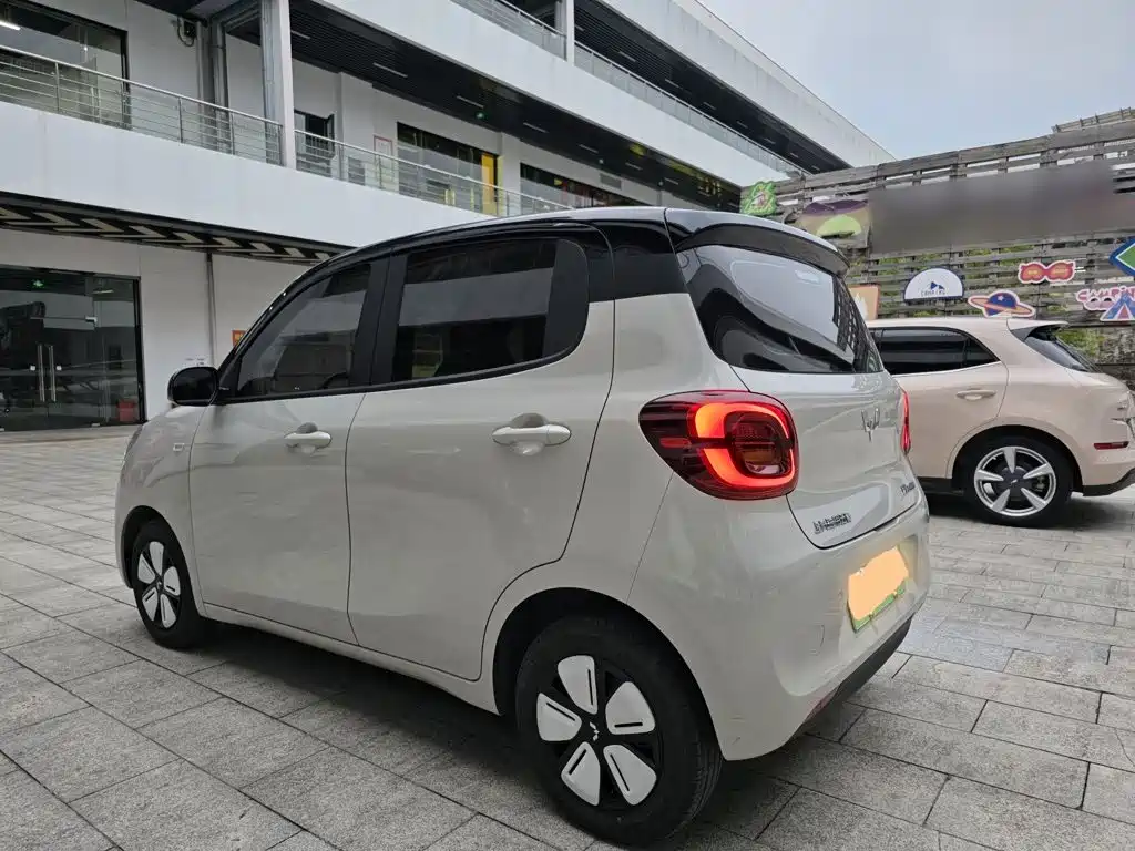 Wuling MINIEV — миниатюра 24