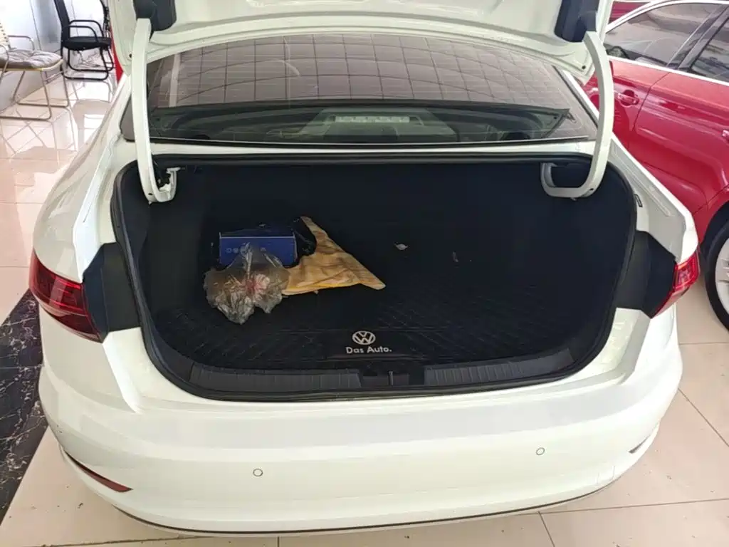 Volkswagen Sagitar — миниатюра 19