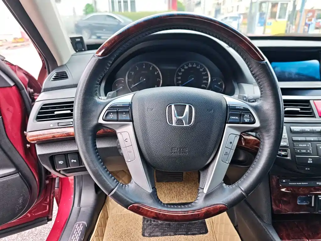 Honda Crosstour — миниатюра 13