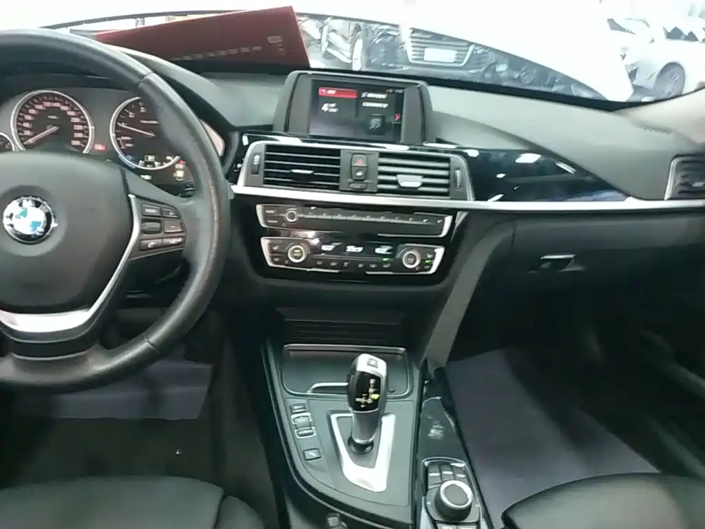 BMW 3 Series GT — миниатюра 13