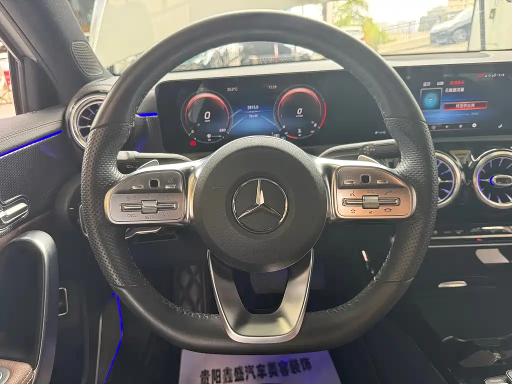 Mercedes-Benz A-Class — миниатюра 10