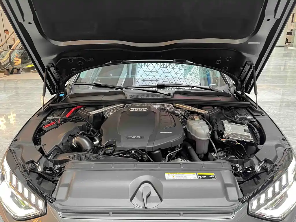 Audi A4L — миниатюра 14
