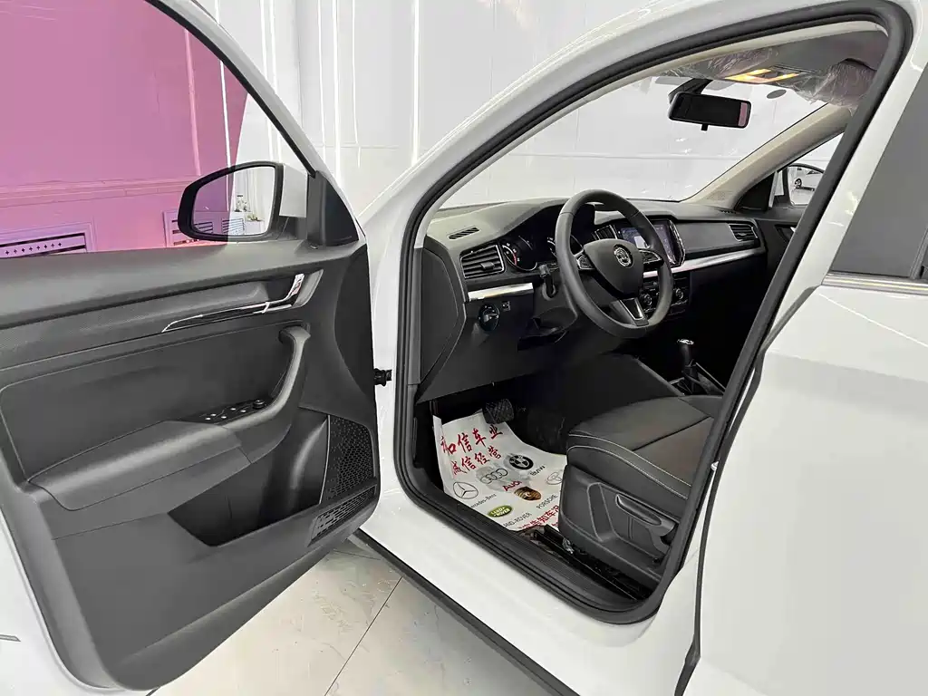 Skoda Kamiq — миниатюра 7