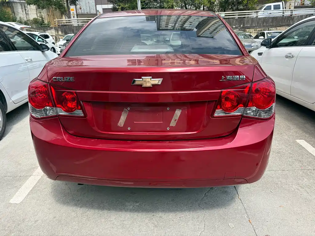 Chevrolet Cruze — миниатюра 9