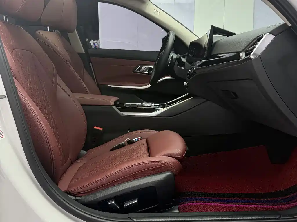 BMW 3 Series — миниатюра 19