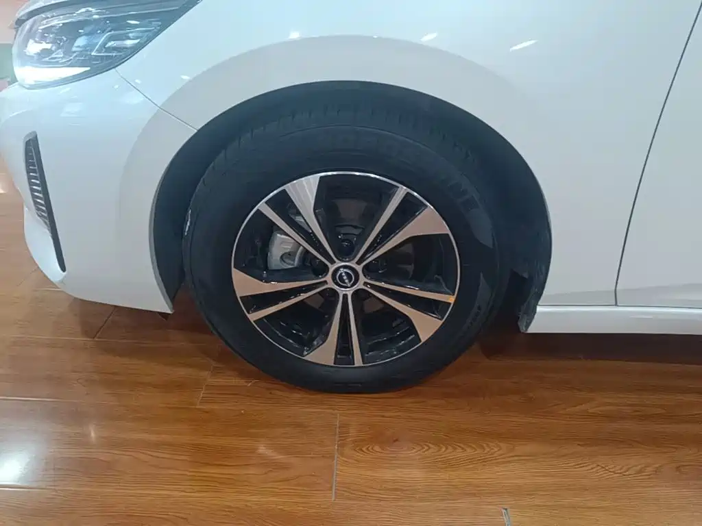Nissan Sylphy — миниатюра 23