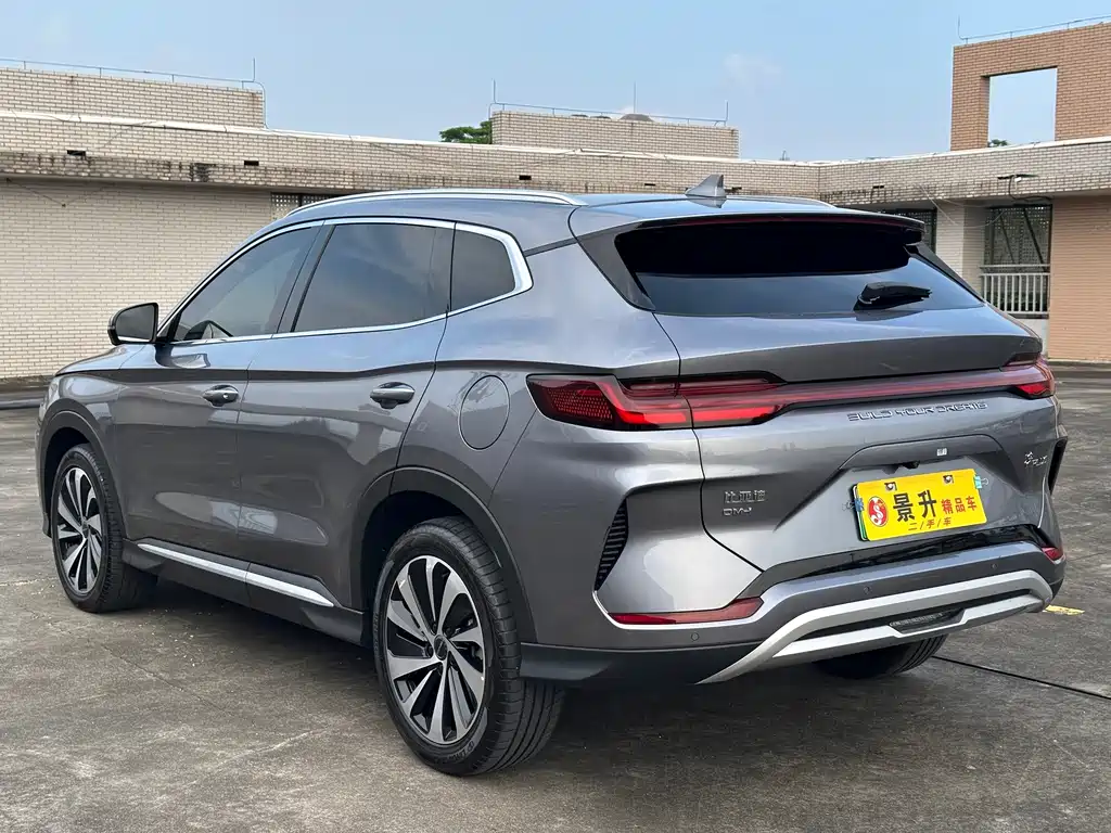 BYD PLUS New Energy — миниатюра 7
