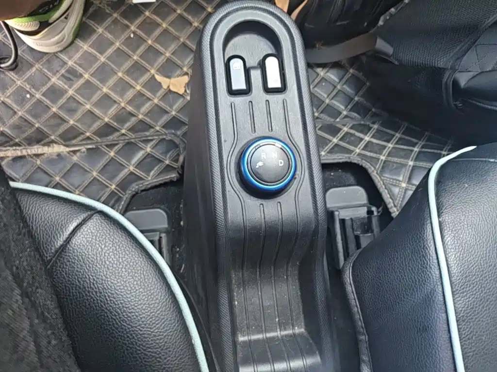 Wuling MINIEV — миниатюра 14
