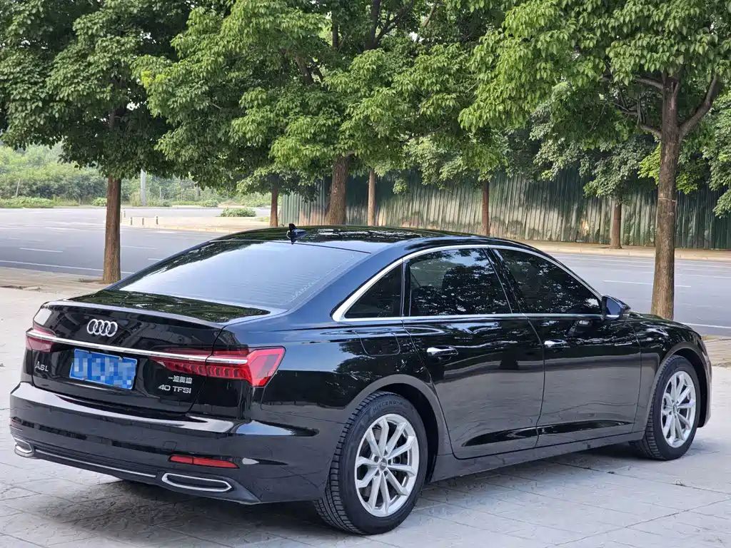 Audi A6L — миниатюра 5