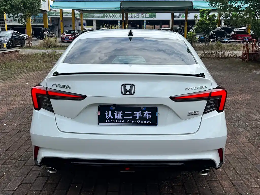 Honda Integra — миниатюра 11