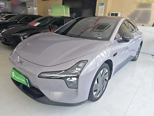 2025 Xpeng Mona M03