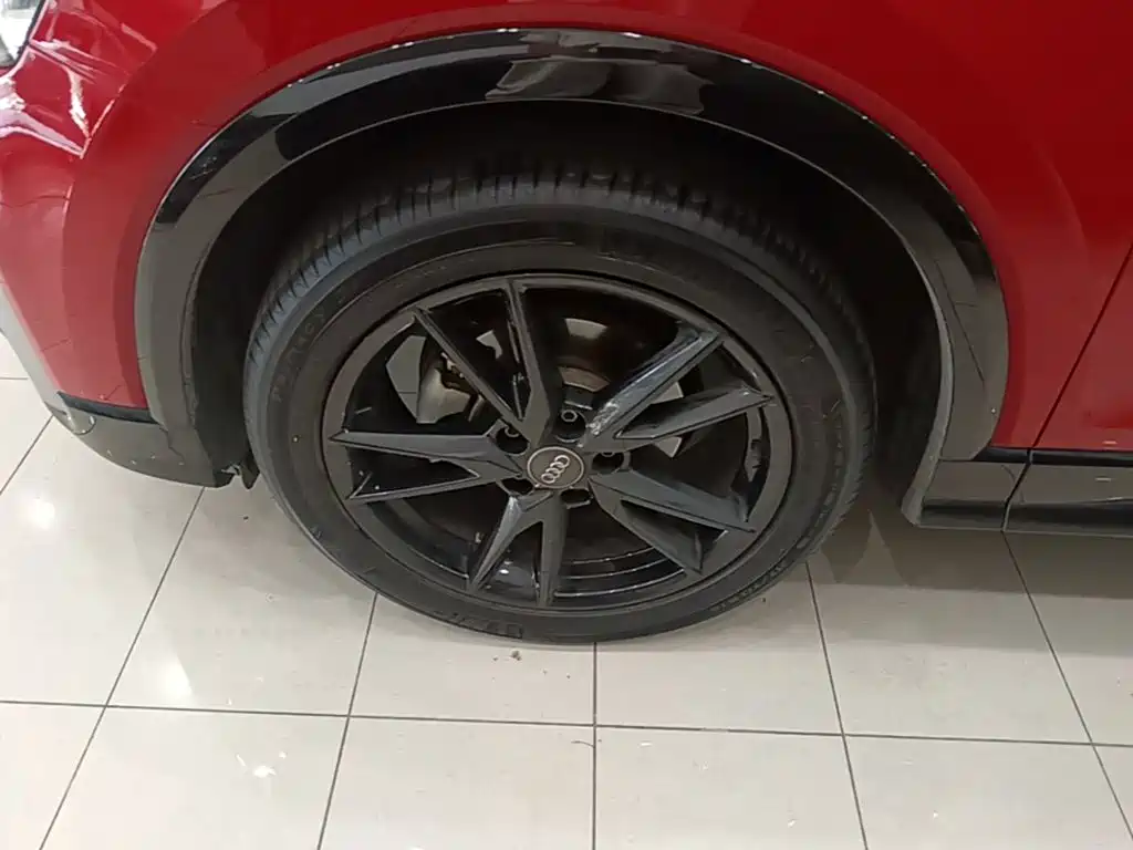 Audi Q2L — миниатюра 23