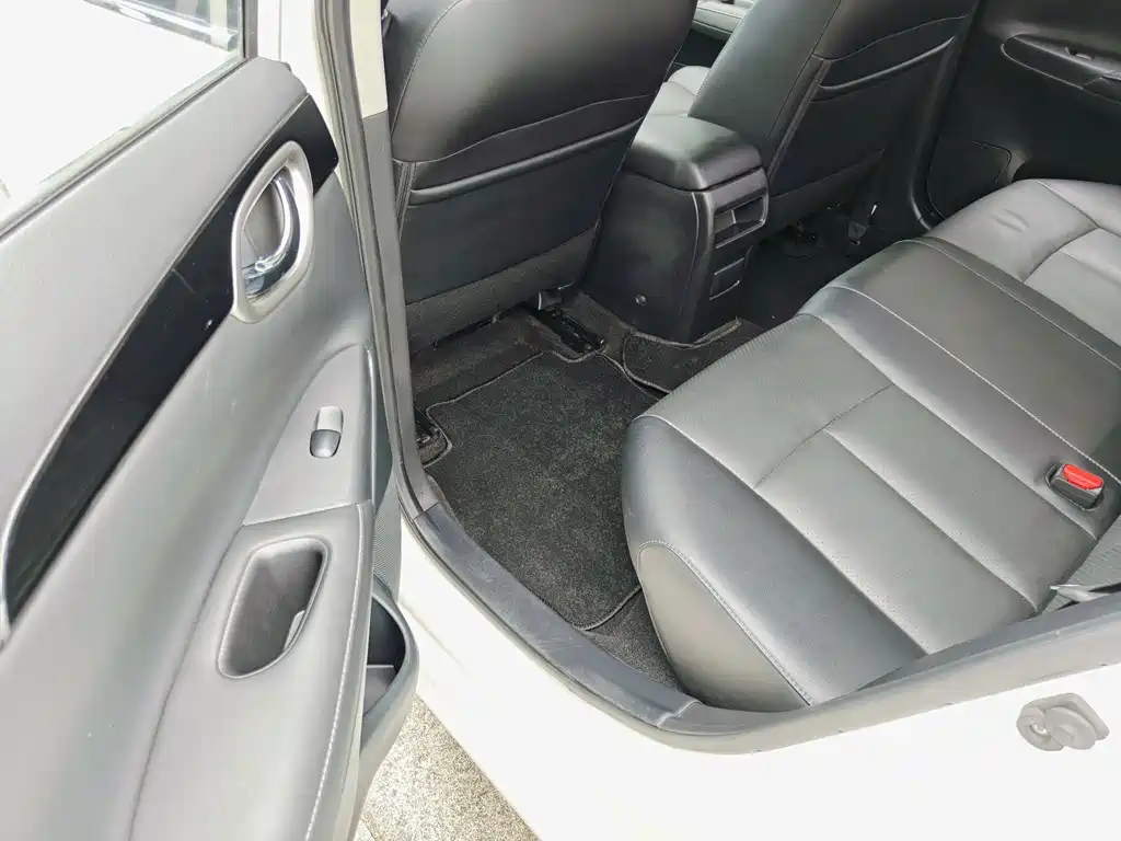 Nissan Sylphy — миниатюра 12