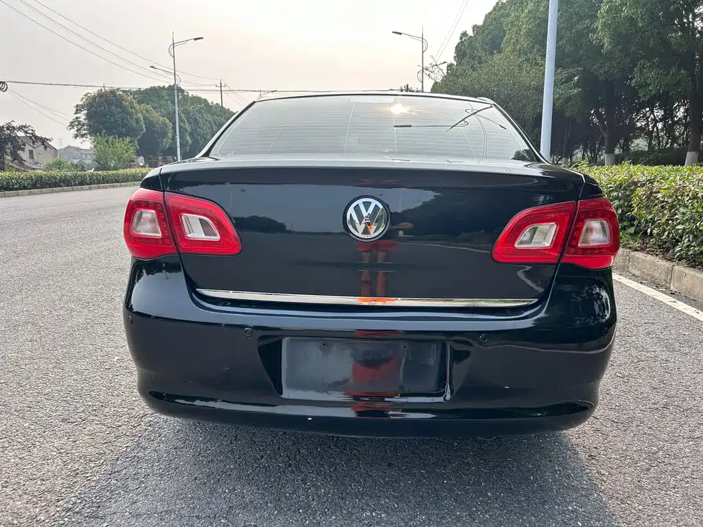 Volkswagen Bora 2011 1.6L AT Fashion