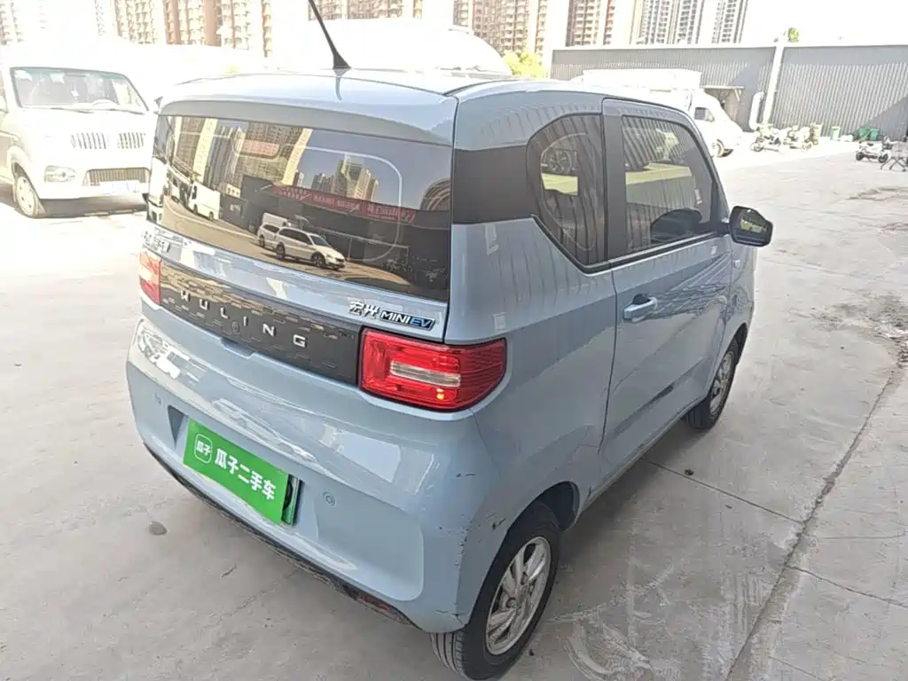 Wuling MINIEV — миниатюра 7