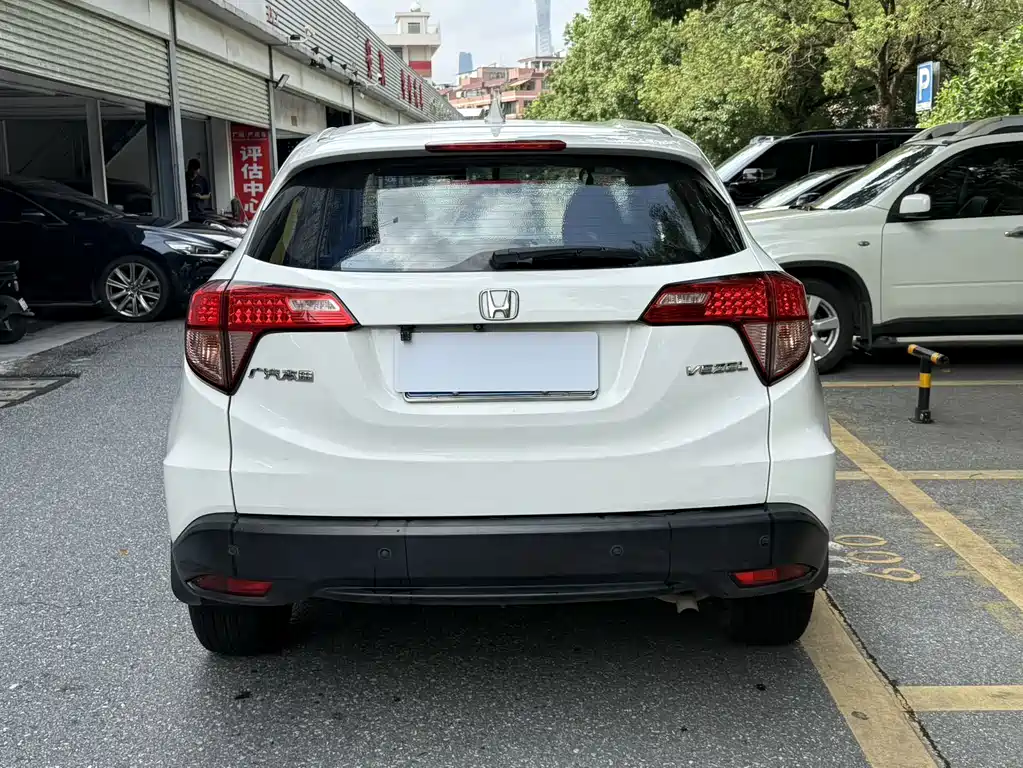 Honda Vezel — миниатюра 5