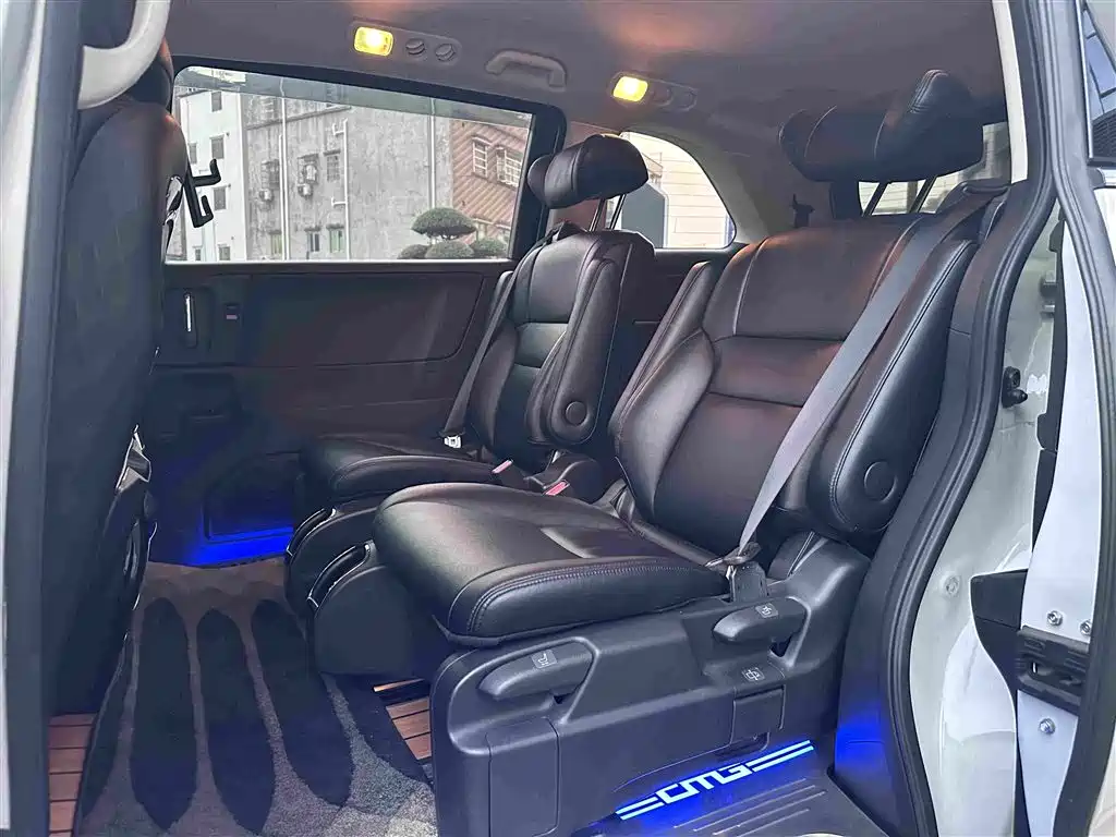 Honda Odyssey — миниатюра 6