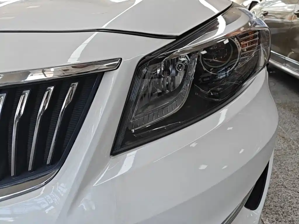 Kia K4 — миниатюра 24