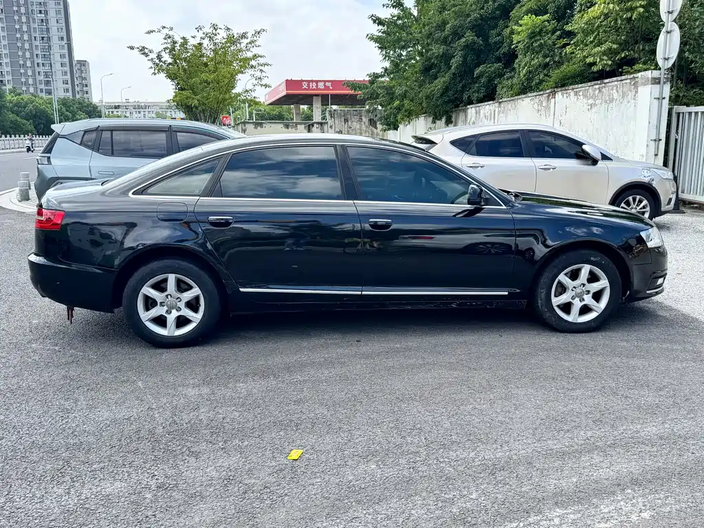 Audi A6L — миниатюра 13
