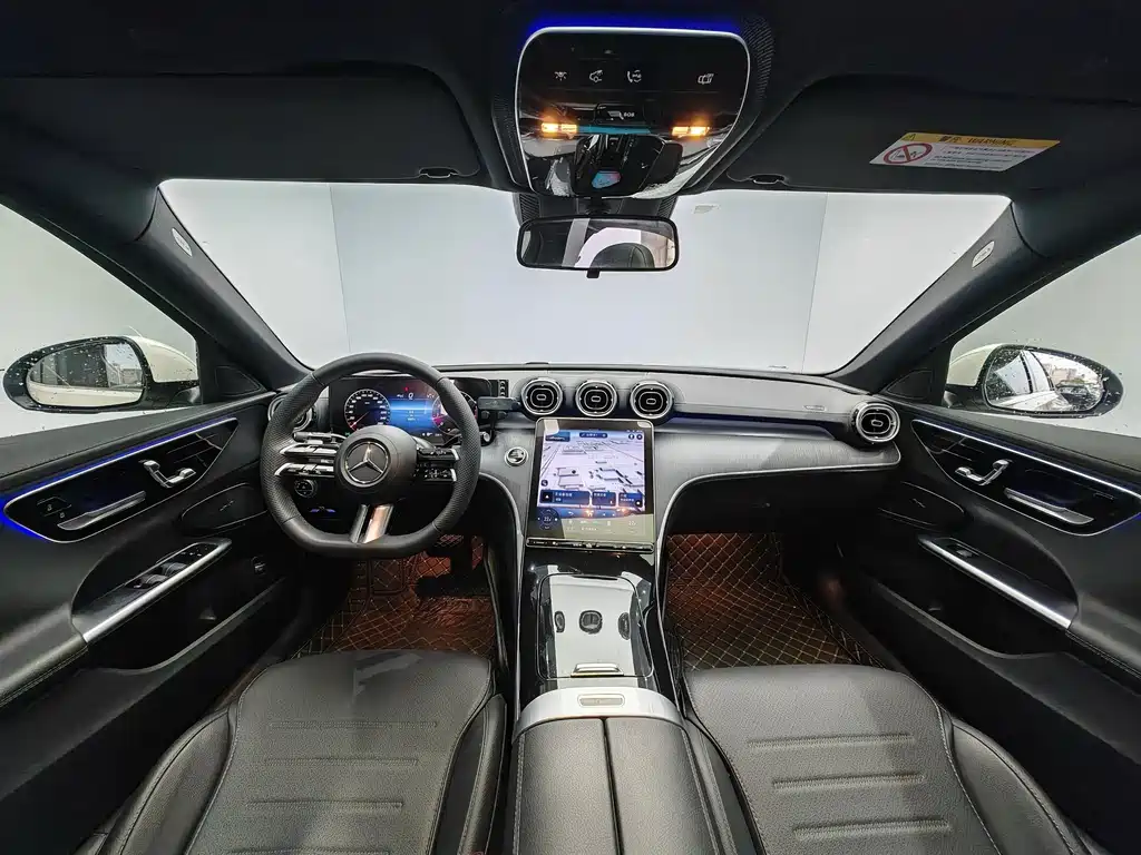 Mercedes-Benz C-Class — миниатюра 10