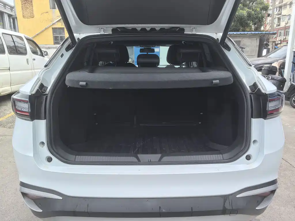 Volkswagen ID.4 X — миниатюра 12