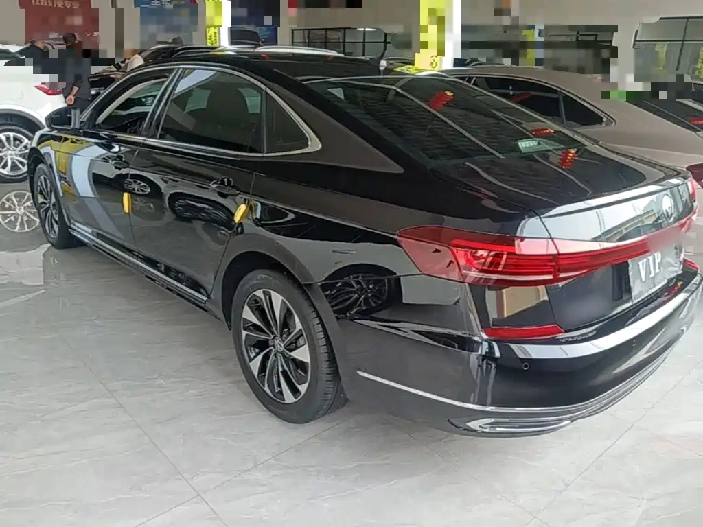 Volkswagen Passat — миниатюра 5
